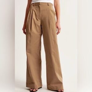NWOT Abercrombie & Fitch Women’s Utility Tailored Wide Leg Pants Size 33